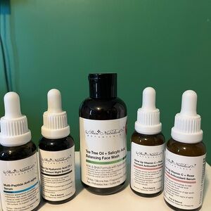 Balancing Face Wash - Black